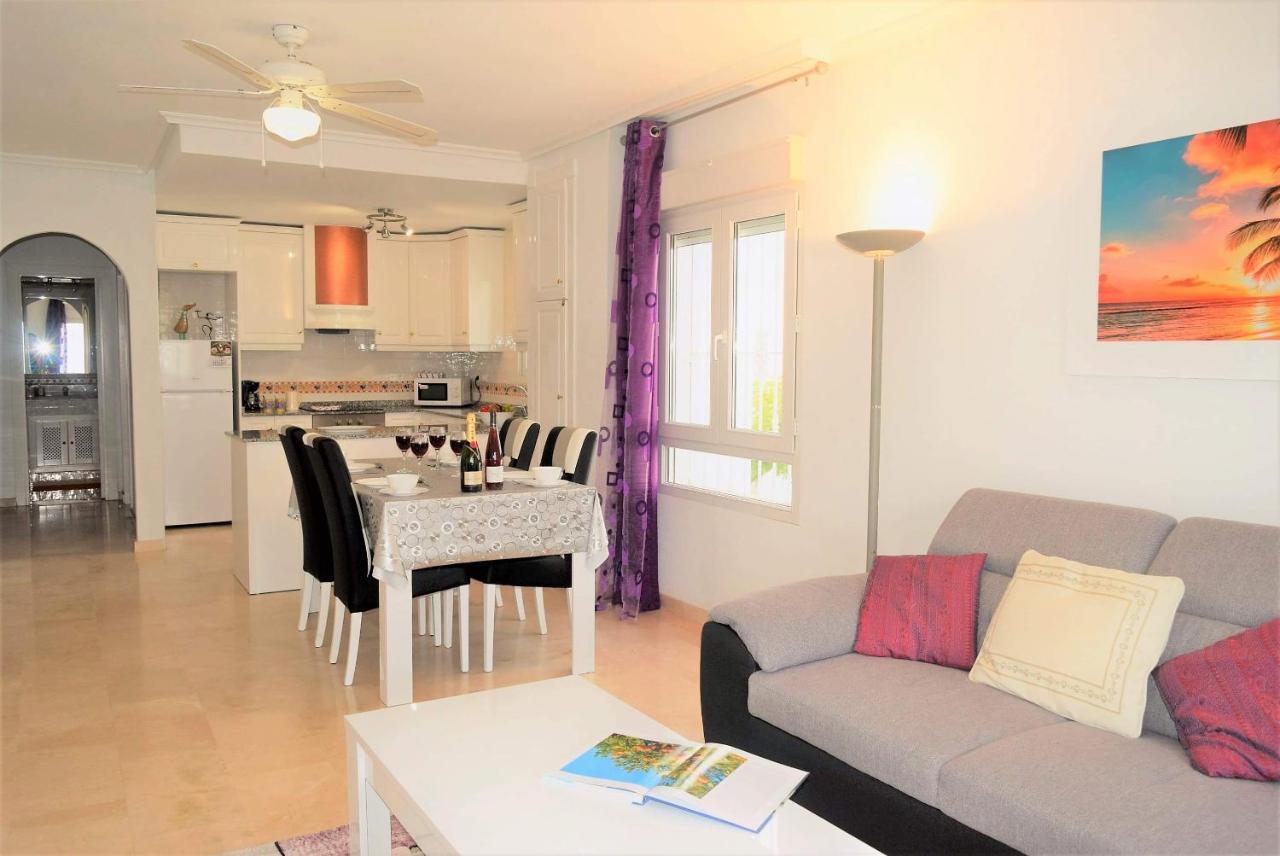 Fabulous 2 Bed 2 Bath Apartment ! Villamartin  Bagian luar foto