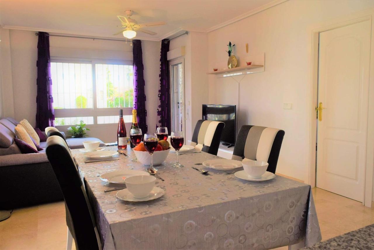 Fabulous 2 Bed 2 Bath Apartment ! Villamartin  Bagian luar foto
